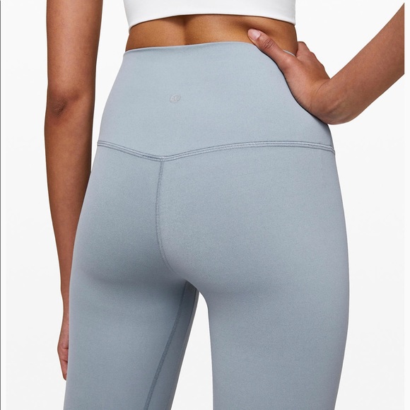Lululemon Align Crop 21” size 6 - Picture 3 of 6